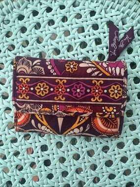 Vera Bradley Plum Floral Quilted Card Wallet with Orange and Pink Accents